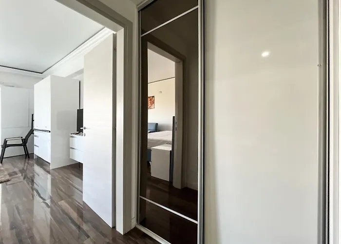 Twin By White Tower Hotel 5*